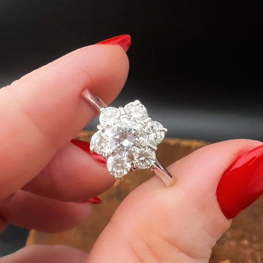 Anello a margherita in oro bianco 18 ct e diamanti