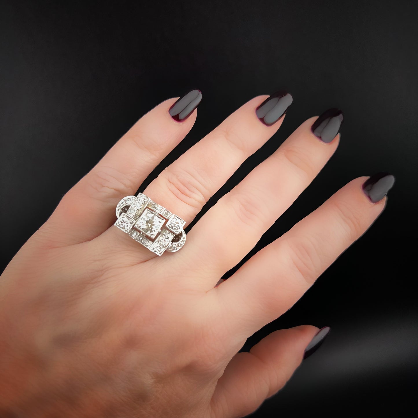 Art Deco Platinum Ring with Natural Diamonds