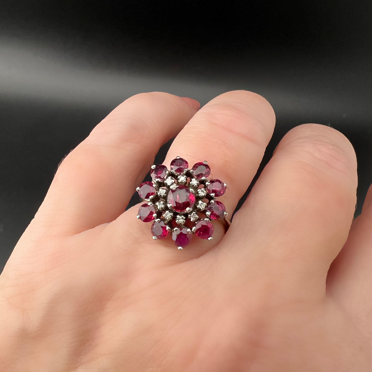 18K gold natural ruby and diamond daisy ring