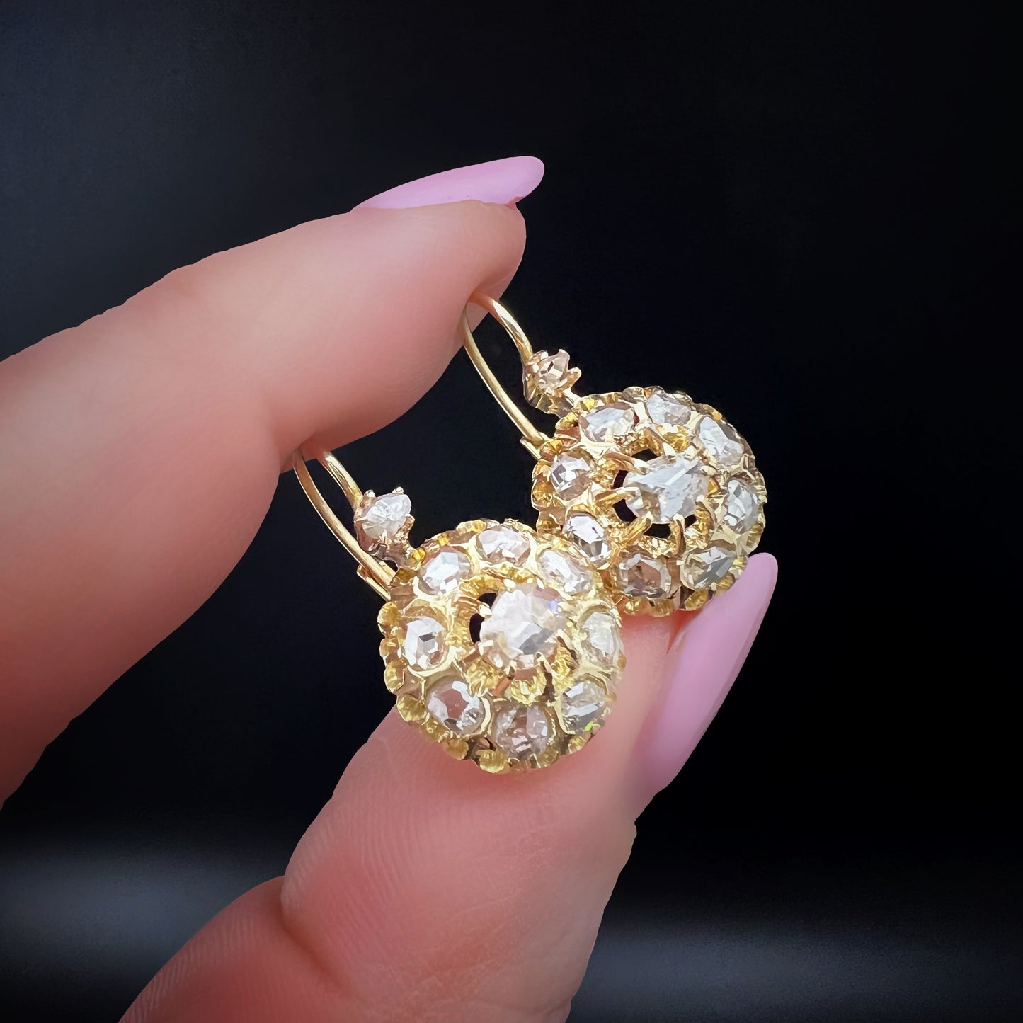 Antique Italian earrings in 18k gold and diamonds