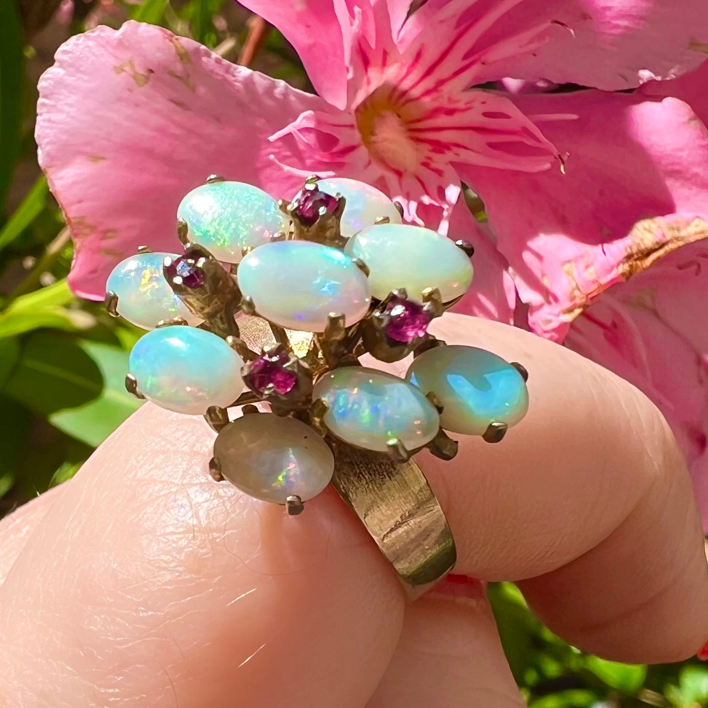 Vintage ring with opals and rubies