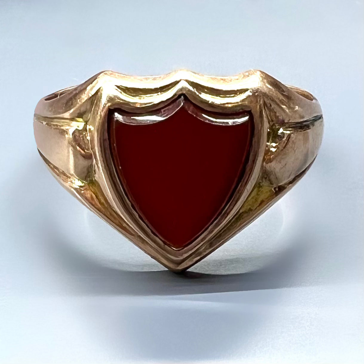 Ring from 1907 chevalier - seal - signet ring with carnelian shield