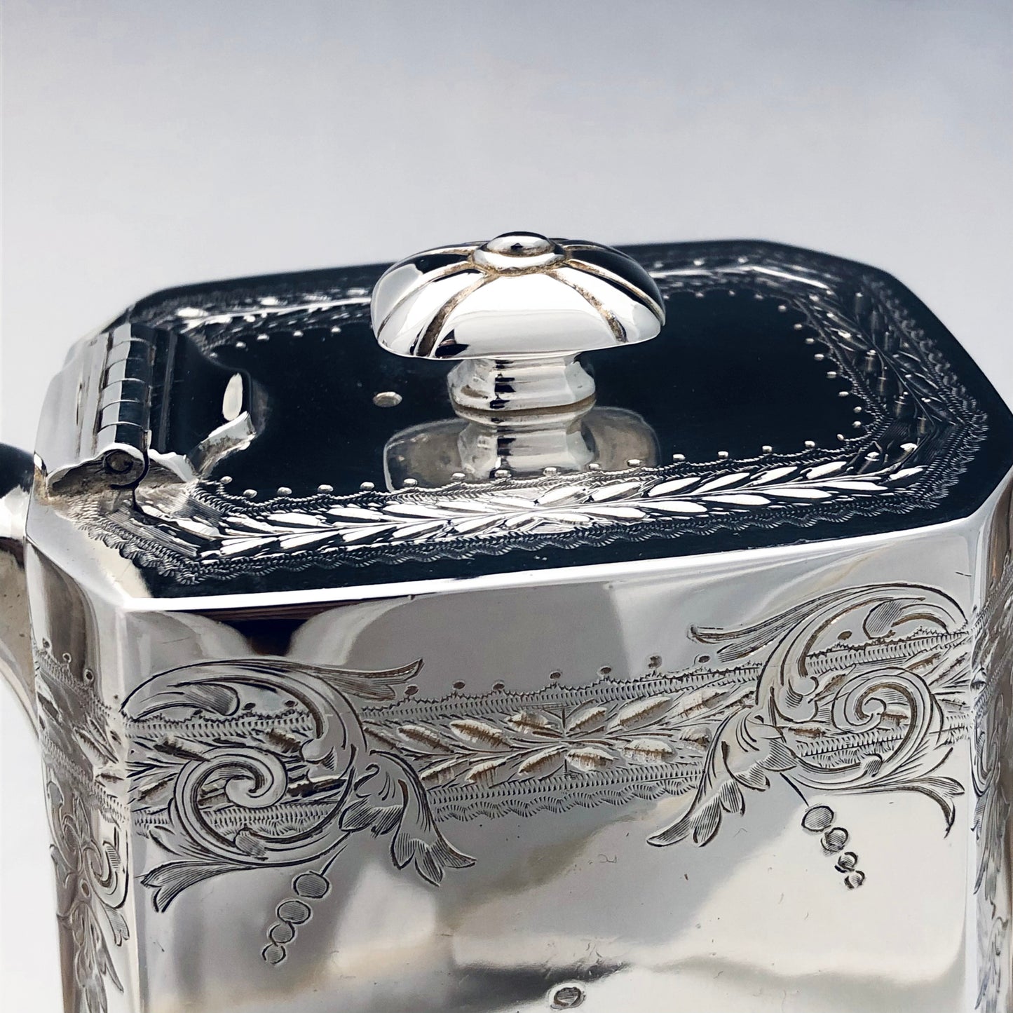 Antico set da tè e caffè 4 pezzi in Sheffield plate 1868