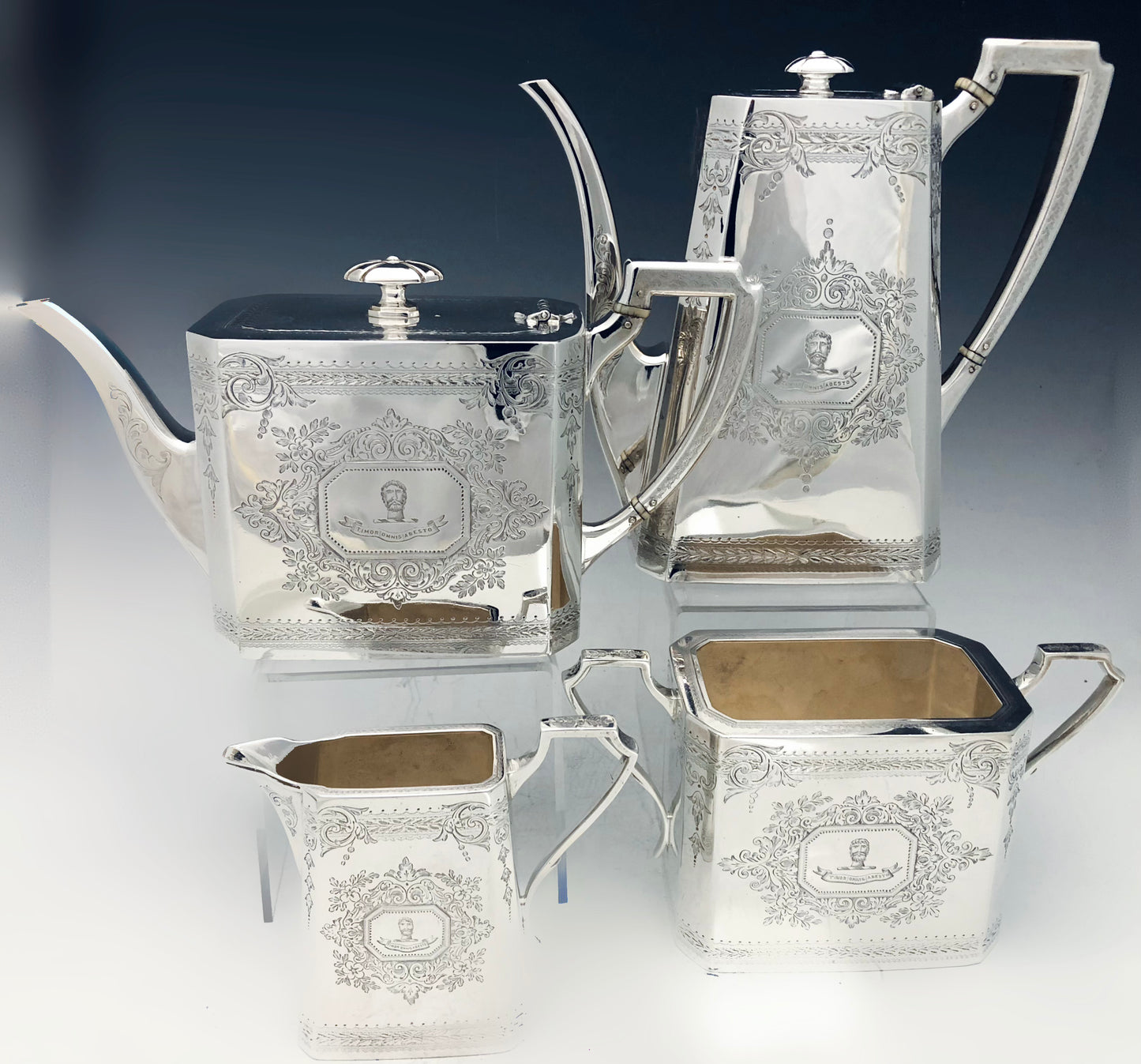 Antico set da tè e caffè 4 pezzi in Sheffield plate 1868