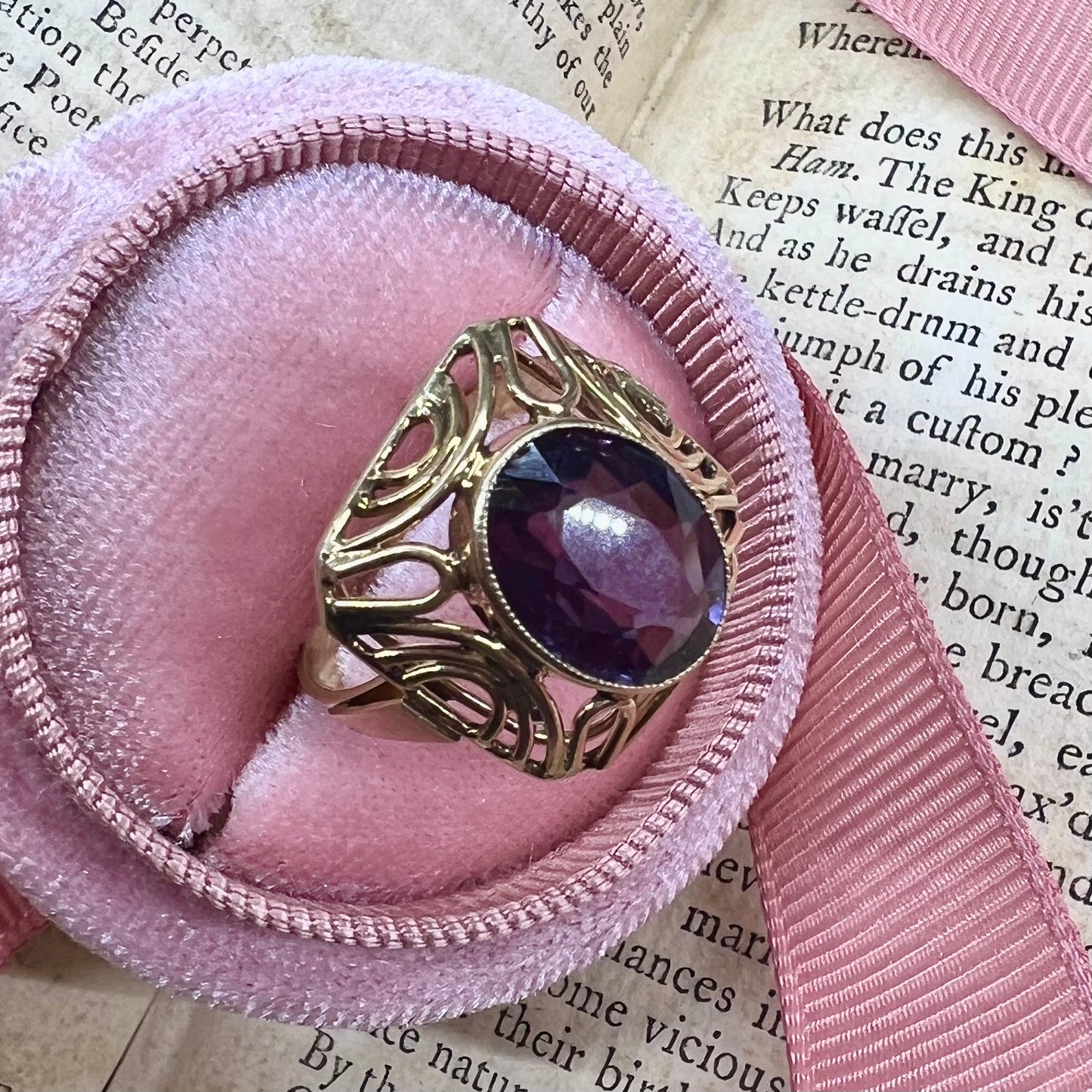 1940s purple sapphire ring