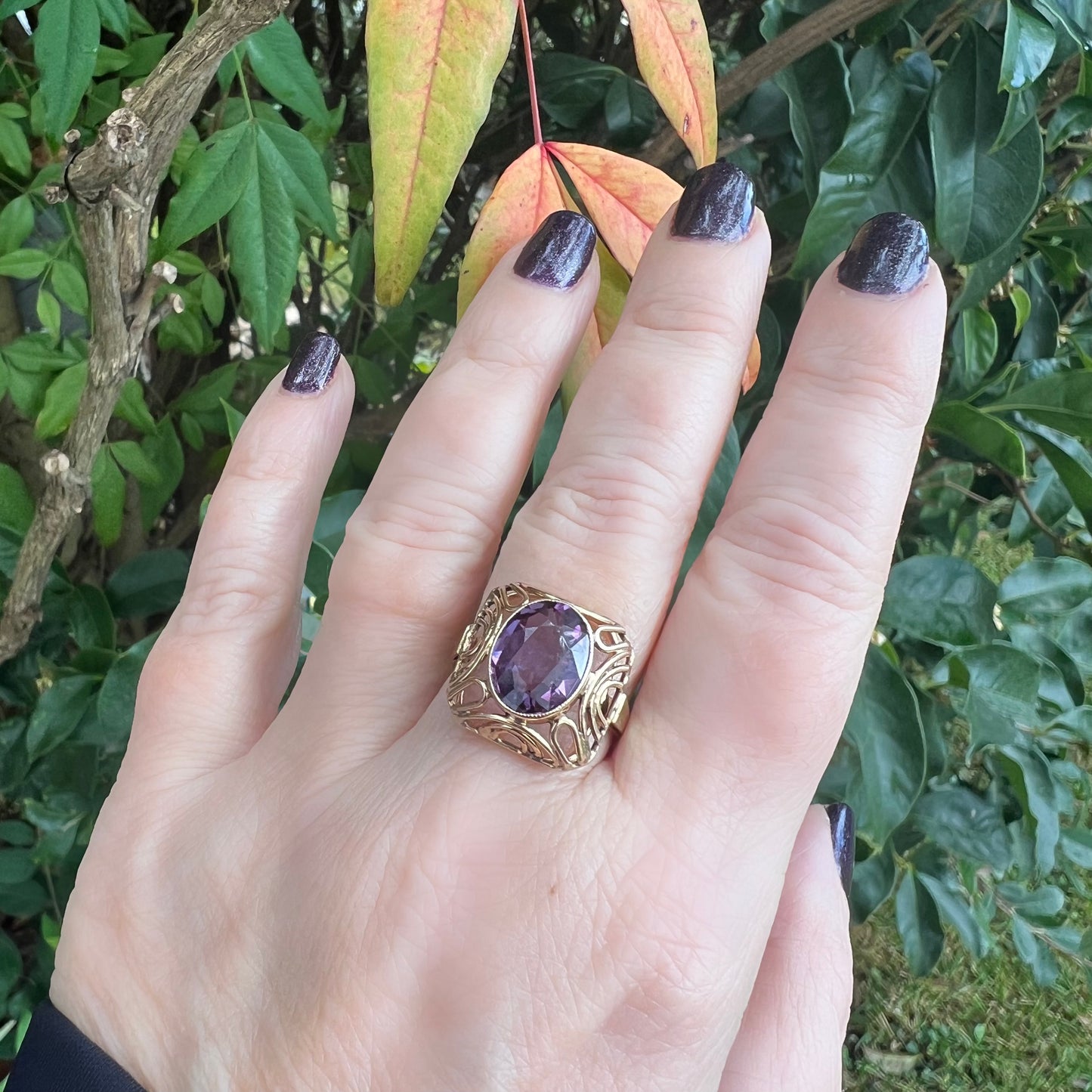 1940s purple sapphire ring