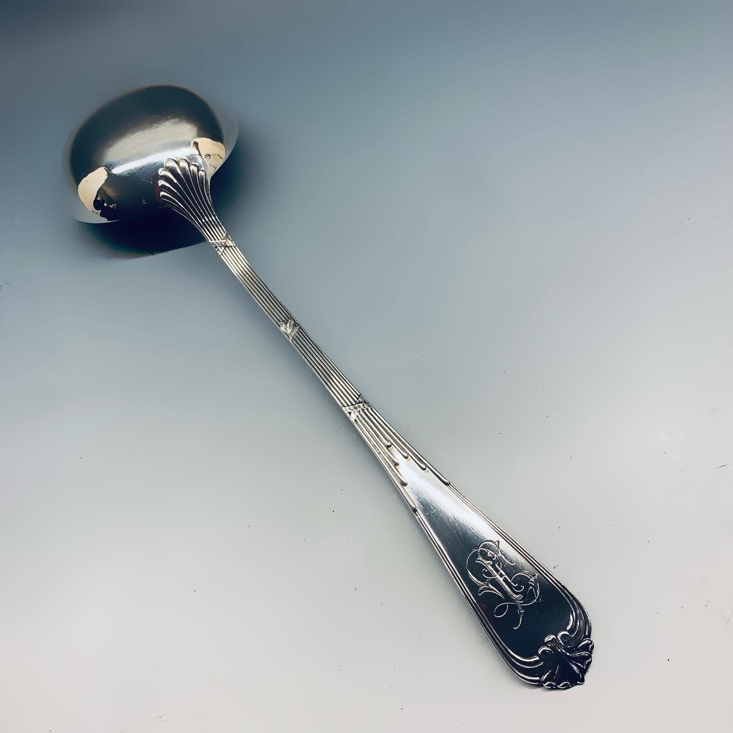 Silberbesteck für 12 Personen. HENIN Anatolio (ehemals HENIN Luigi) Mailand 1890–1934