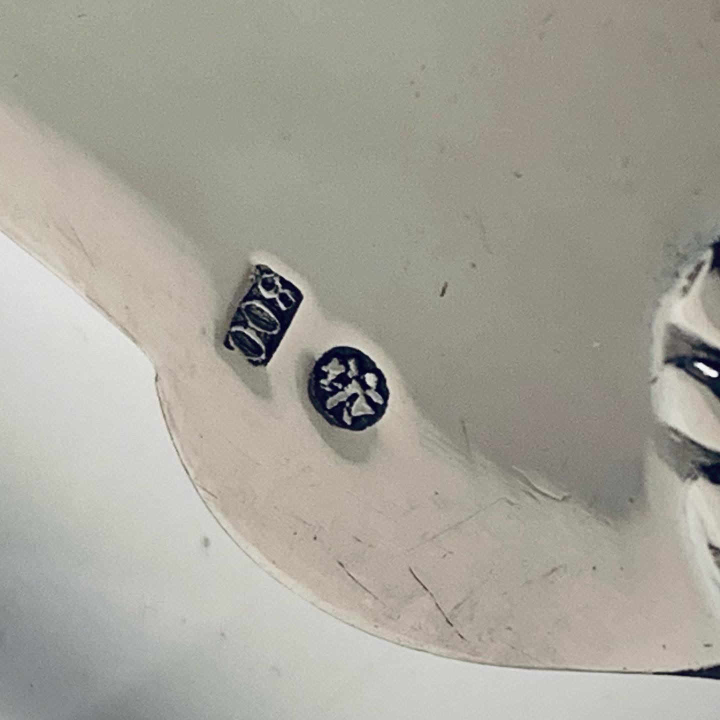 Silberbesteck für 12 Personen. HENIN Anatolio (ehemals HENIN Luigi) Mailand 1890–1934