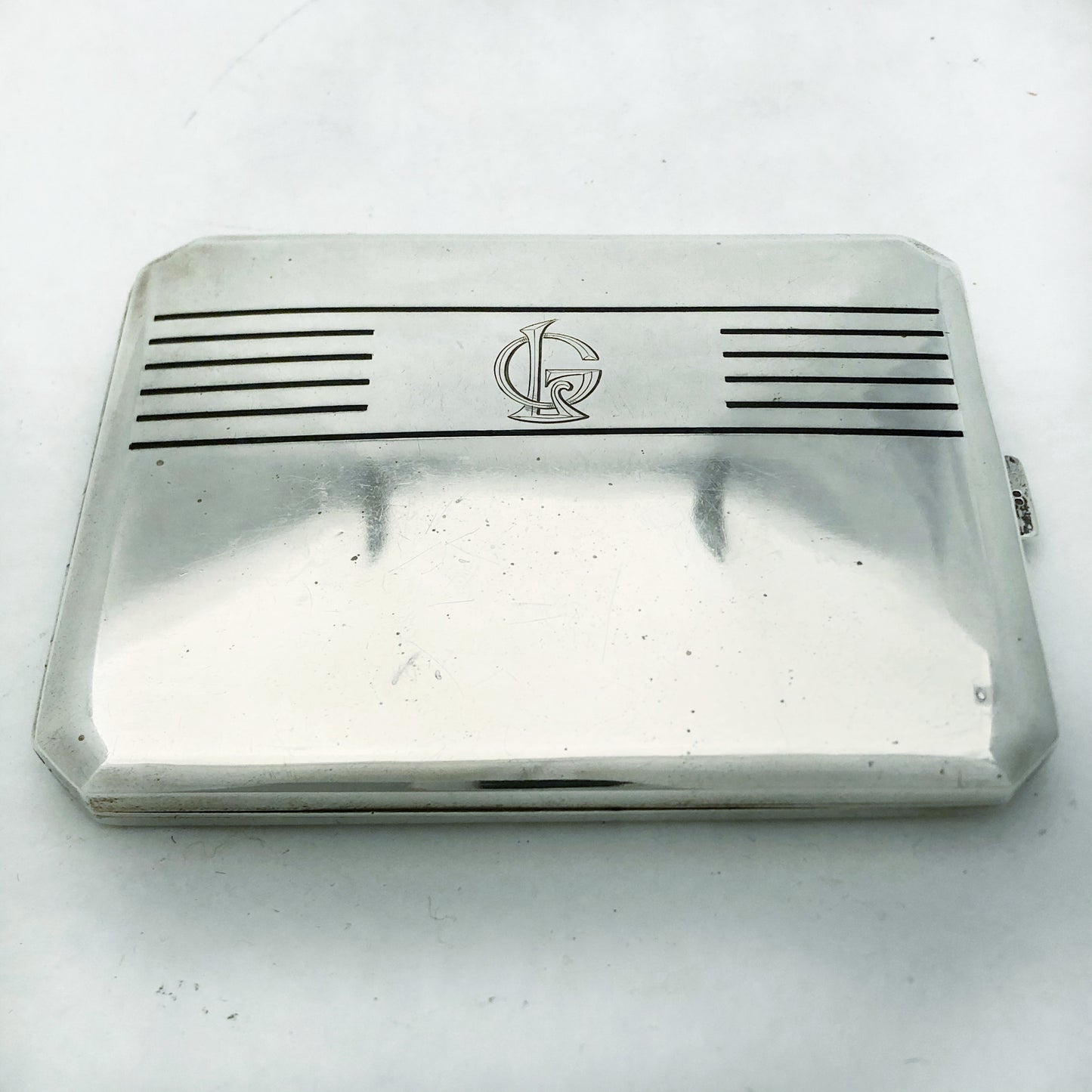 Österreichisch-Ungarisches Reich - Zigarettenetui aus Silber und schwarzem Emaille