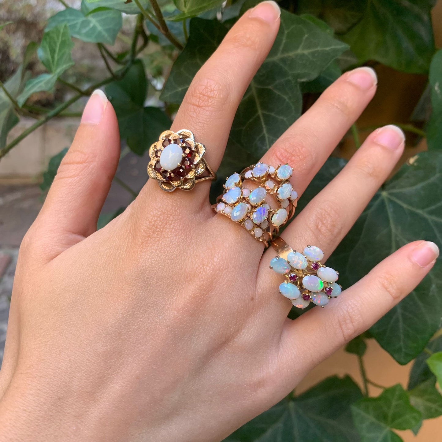 Vintage ring with opals and rubies