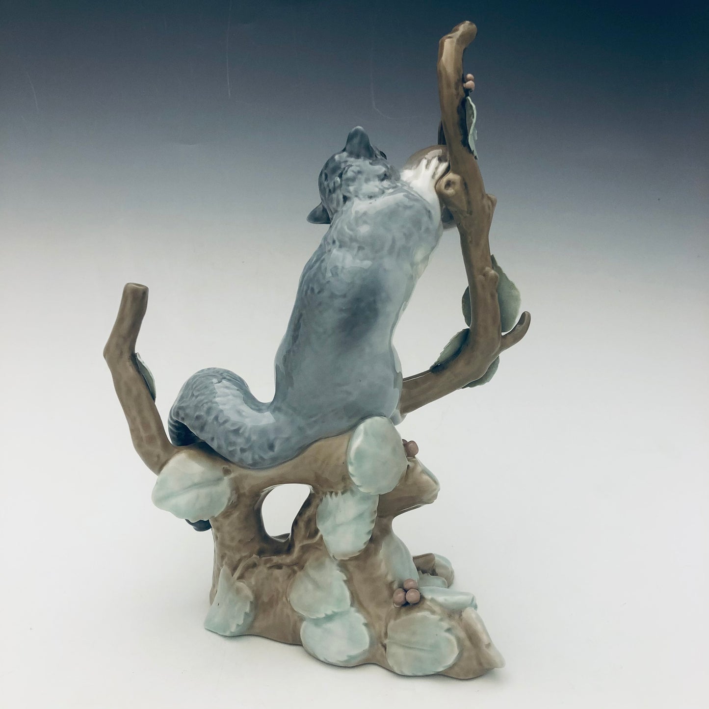 Vintage “liron” porcelain 1971 Fulgencio Garcia for Lladro