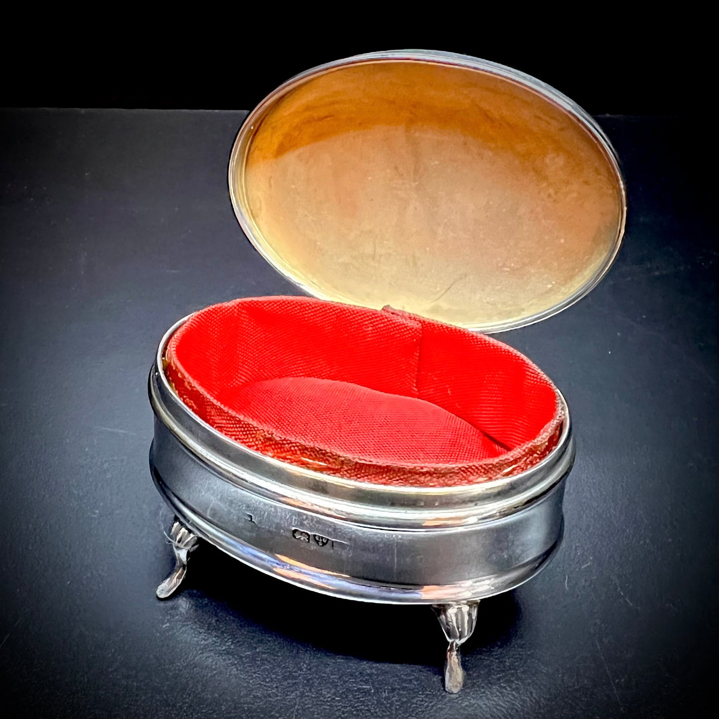 Kleine Chester 1911 Schmuckschatulle