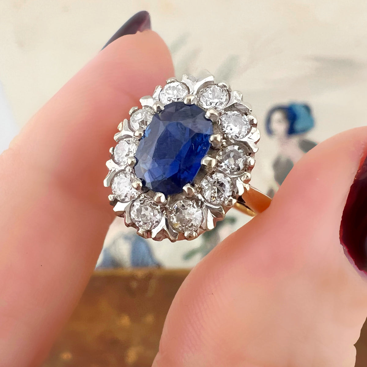 Anello margherita con zaffiro e diamanti old mine – oro giallo 18 k