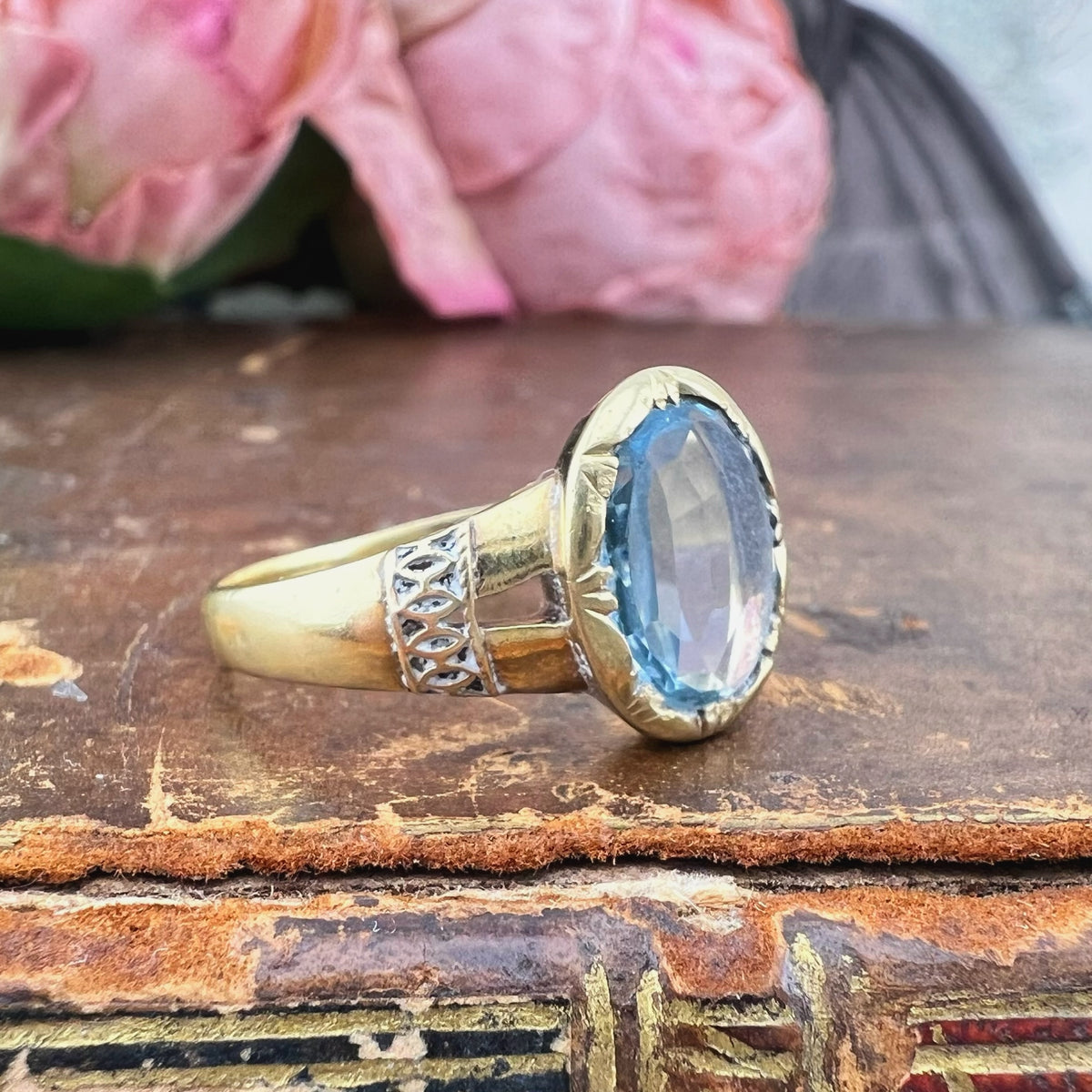 Anello con acquamarina – oro 18k primo Novecento