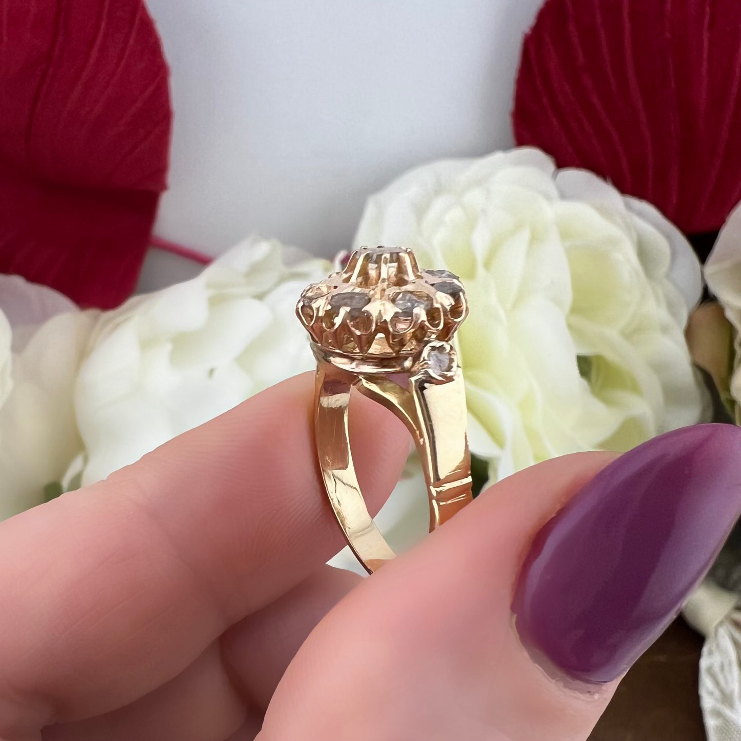 Anello veneziano a fiore in oro 18 ct e diamanti a rosetta