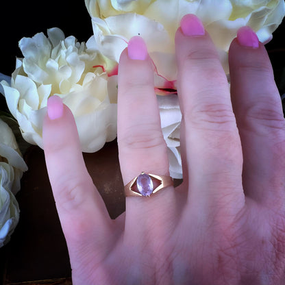 Anello vintage con ametista ovale – anni ’70