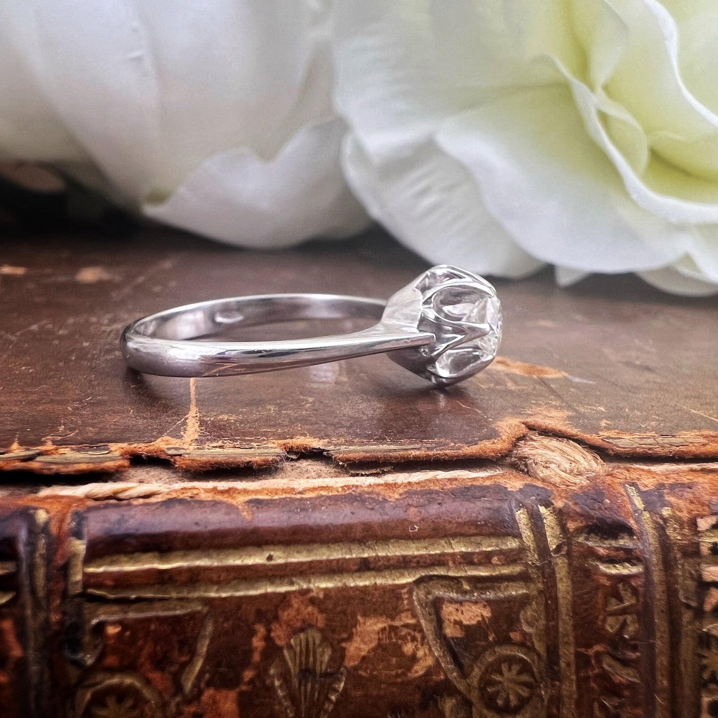 Solitario 0.23 ct in oro bianco 18k Italia