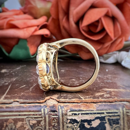 Anello fine ‘800 con zaffiro Ceylon 4.60 ct diamanti old mine 5 ct oro giallo 18k