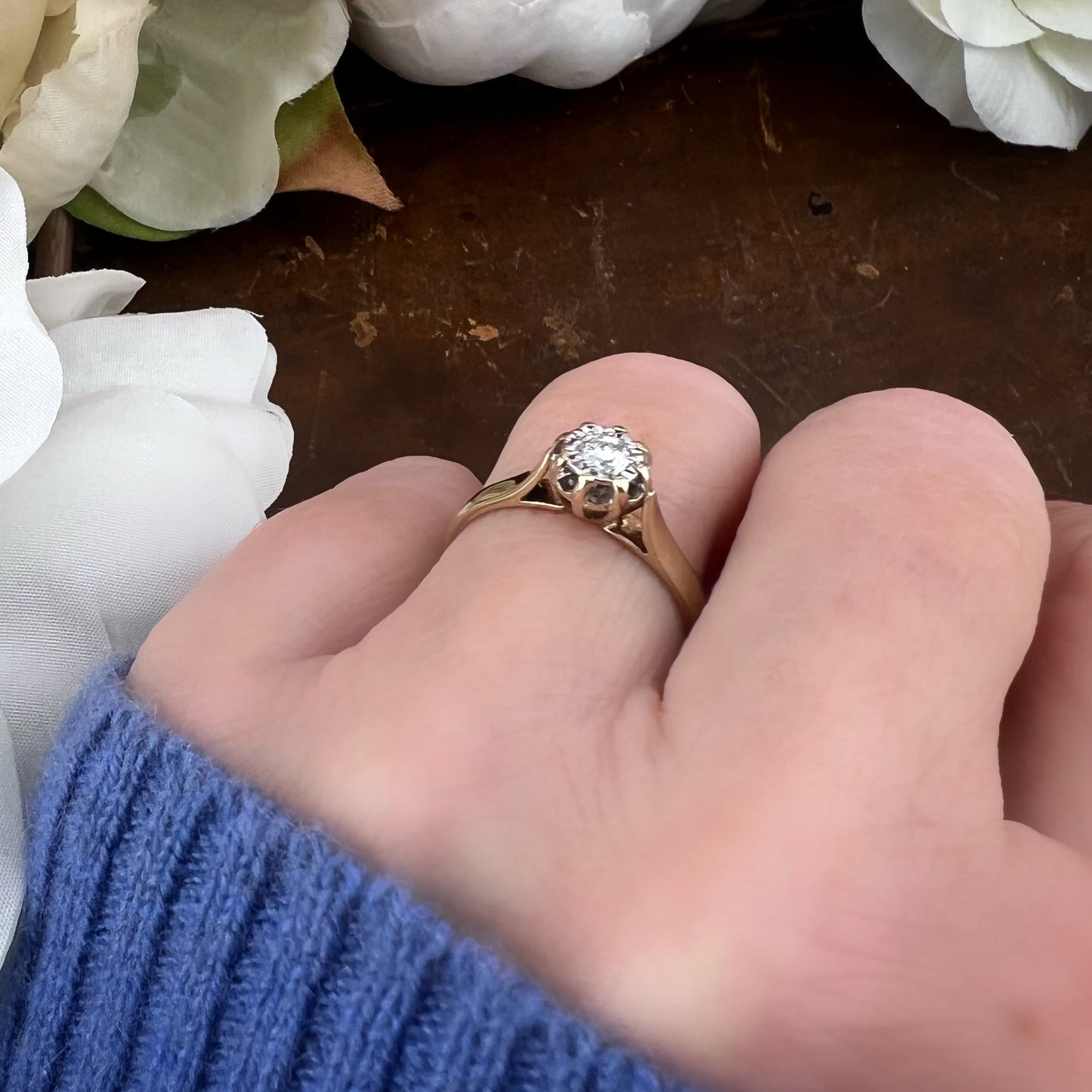 Solitario vintage con diamante da 0.15 in oro giallo 9k