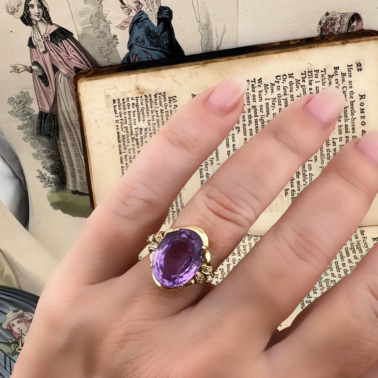 Anello vintage in oro 14k con ametista e diamanti