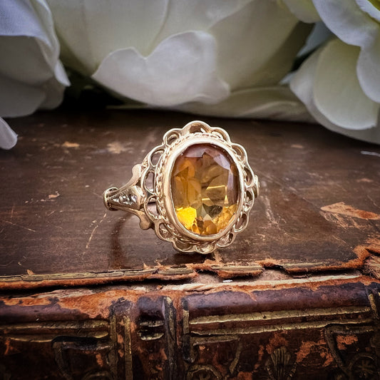 Anello inglese in oro giallo 9 carati con citrino e diamanti - 1940-1960