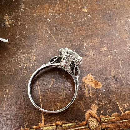 Anello solitario primi ‘900 in platino con diamante 2.70 ct certificato IGI/HRD – Gioiello antico originale