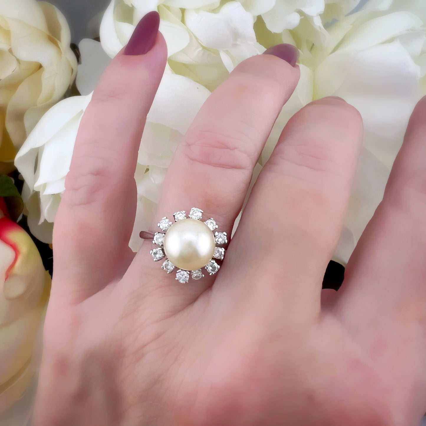 Anello Vintage Asprey in Oro Bianco 18 ct con Perla e Diamanti