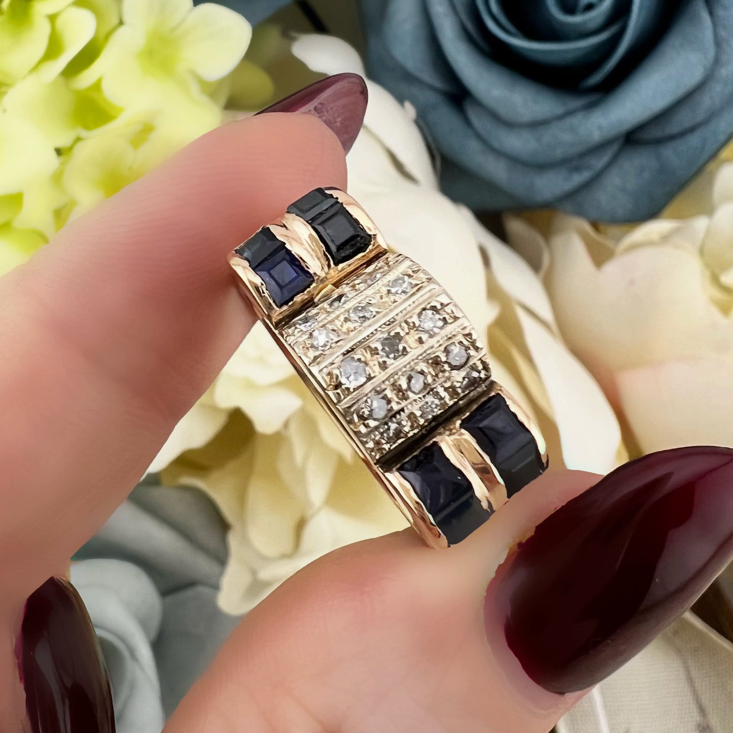 Anello a ponte con zaffiri e diamanti in oro 18 k
