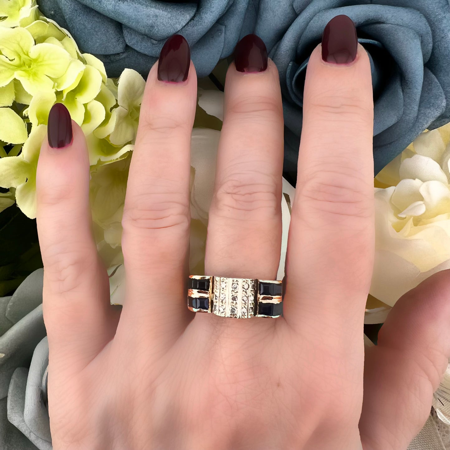 Anello a ponte con zaffiri e diamanti in oro 18 k