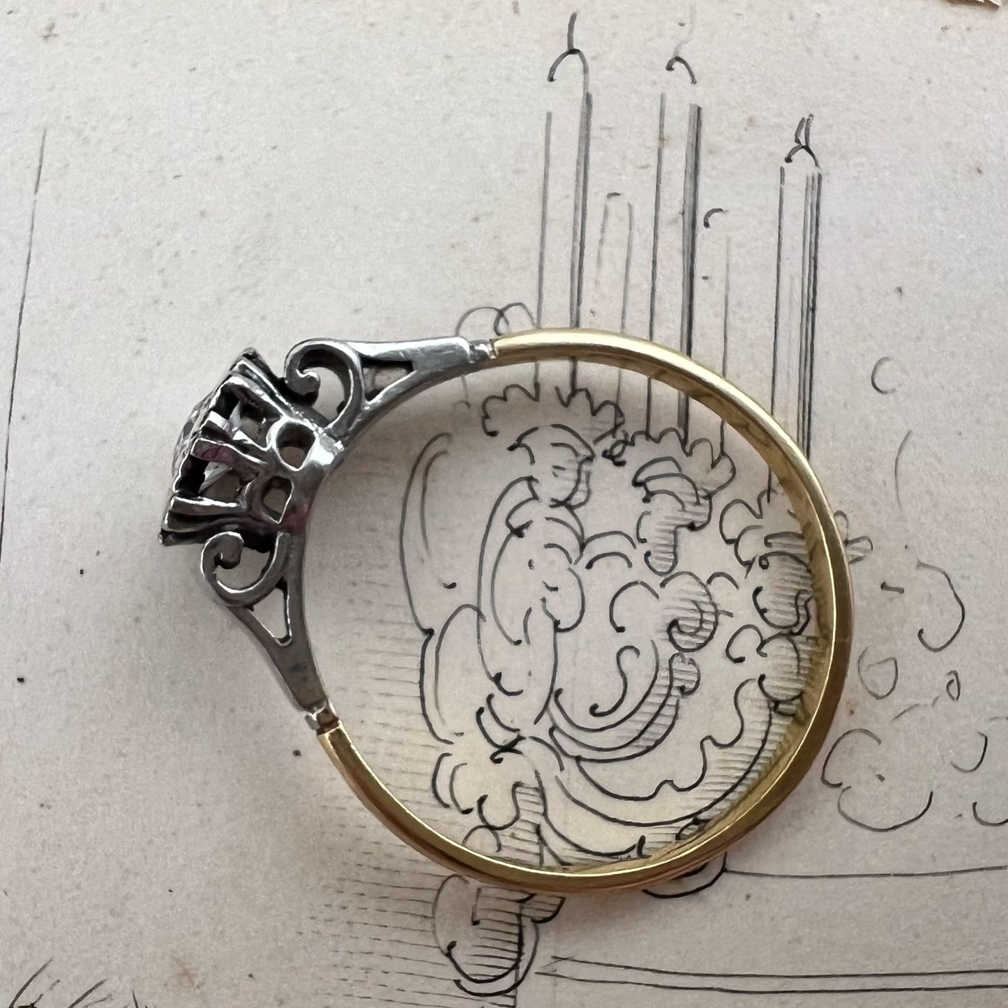 Solitario Art Déco con diamante Old Mine Cut da 0,50 ct, anni ’20