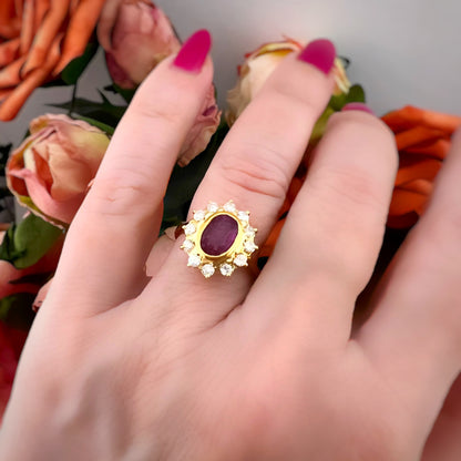 Anello Margherita Vintage in Oro 18 kt con Rubino Birmano Naturale e Diamanti