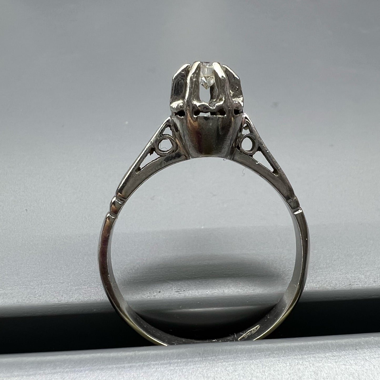 Anello solitario oro 18k diamante 0.15 ct Italia 1920