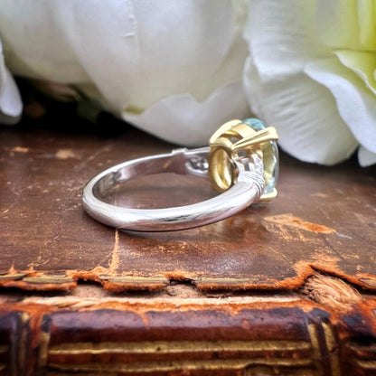 Anello con acquamarina da 3 ct e diamanti, oro 18k