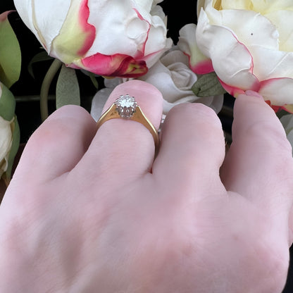 Anello Solitario Vintage in Oro Giallo 18 Carati con Diamante Naturale