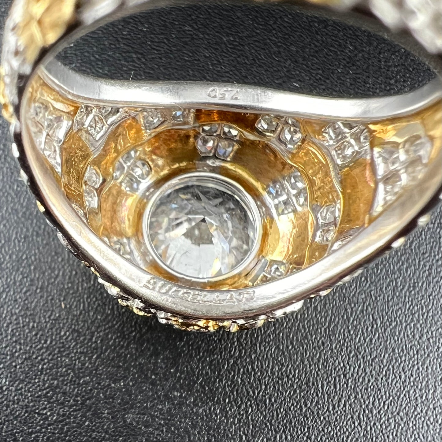 Anello Buccellati oro 18 kt bianco e giallo e diamante 2.70 ct GIA