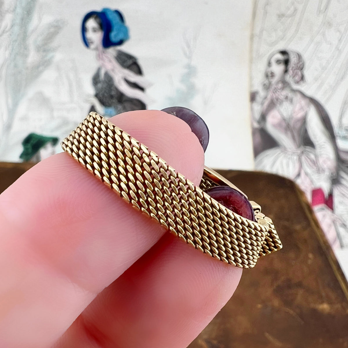Anello a cintura regolabile in oro 18 kt – Treviso, 1944-1968