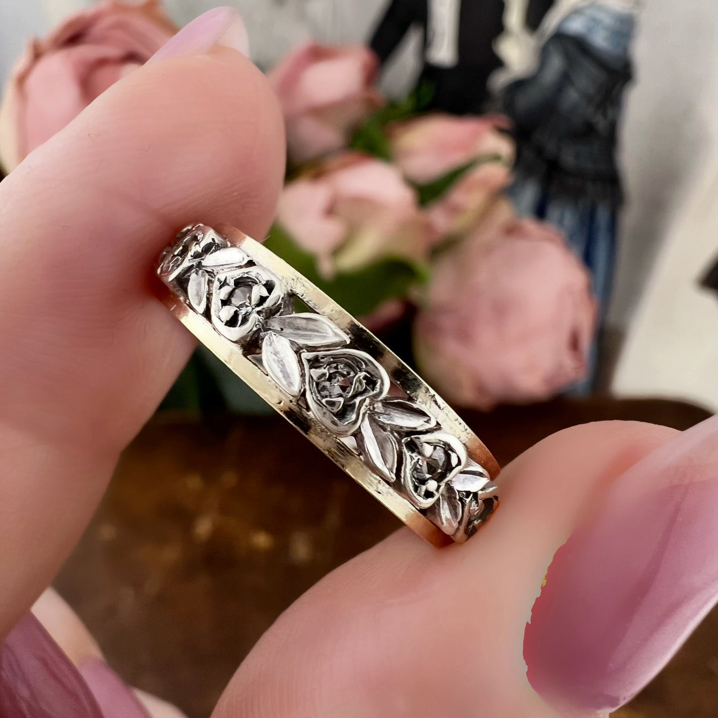 Anello eternity vintage con diamanti a rosetta in oro 9 carati e argento