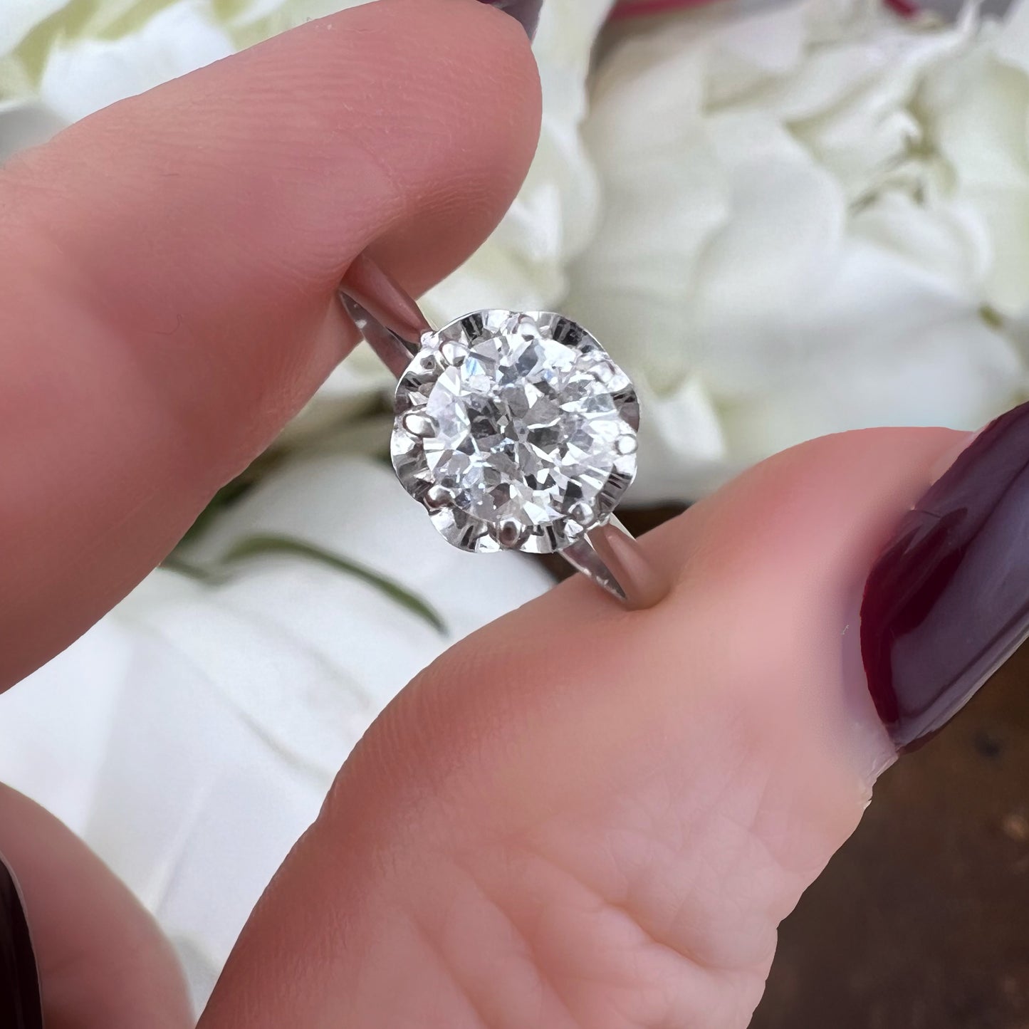 Solitario in oro bianco 18 ct con diamante Old Mine Cut da 0.60 ct