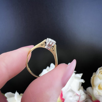 Anello Solitario Vintage in Oro Giallo 18 Carati con Diamante Naturale