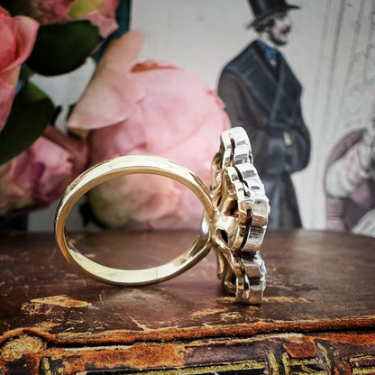 Anello vintage a grande fiore in oro 18k con diamanti taglio rosa e brillante