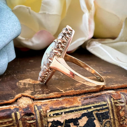 Anello Figaro oro 18k con Opale Australiano e Diamanti – Primi ‘900