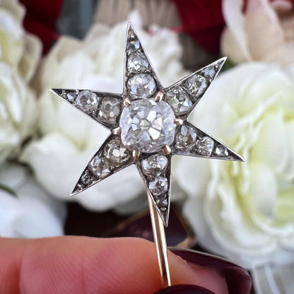 Spillone con stella, diamante Old Mine e diamanti a rosetta per totali 3 carati - XIX secolo