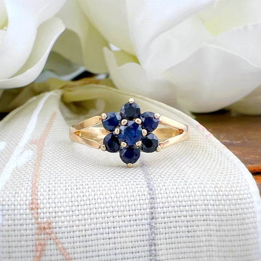 Anello vintage di Edimburgo piccola margherita di zaffiro