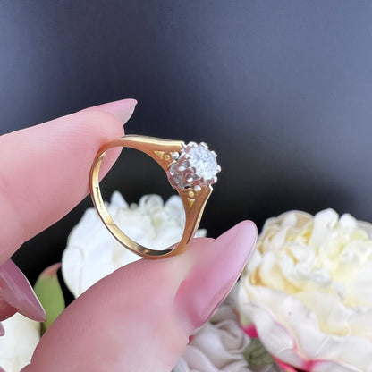 Anello Solitario Vintage in Oro Giallo 18 Carati con Diamante Naturale