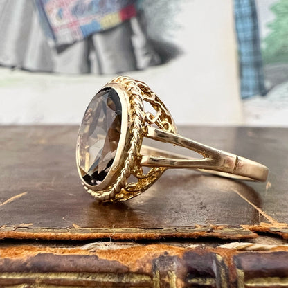 Anello vintage londinese con quarzo fumé – 1975