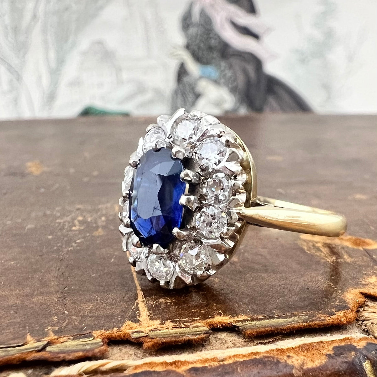 Anello margherita con zaffiro e diamanti old mine – oro giallo 18 k