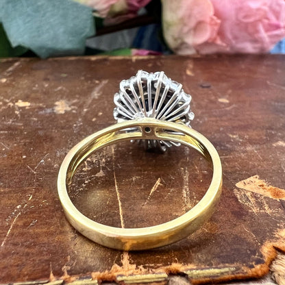 Anello Margherita con Zaffiro Naturale e Diamanti | Italia, anni ’50-’60