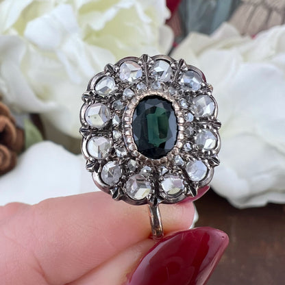 Orecchini margherita in oro/argento con zaffiri verde-blu teal e diamanti