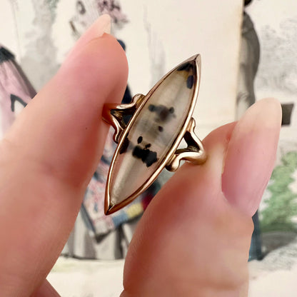 Anello vintage a navette con agata muschiata – USA, circa 1950