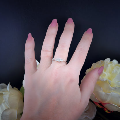 Anello trilogy con diamanti old mine